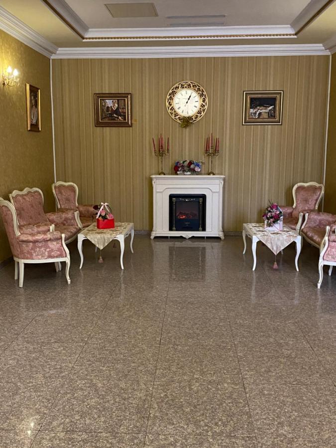 Hotel Onix Роман Экстерьер фото