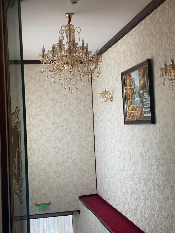 Hotel Onix Роман Экстерьер фото