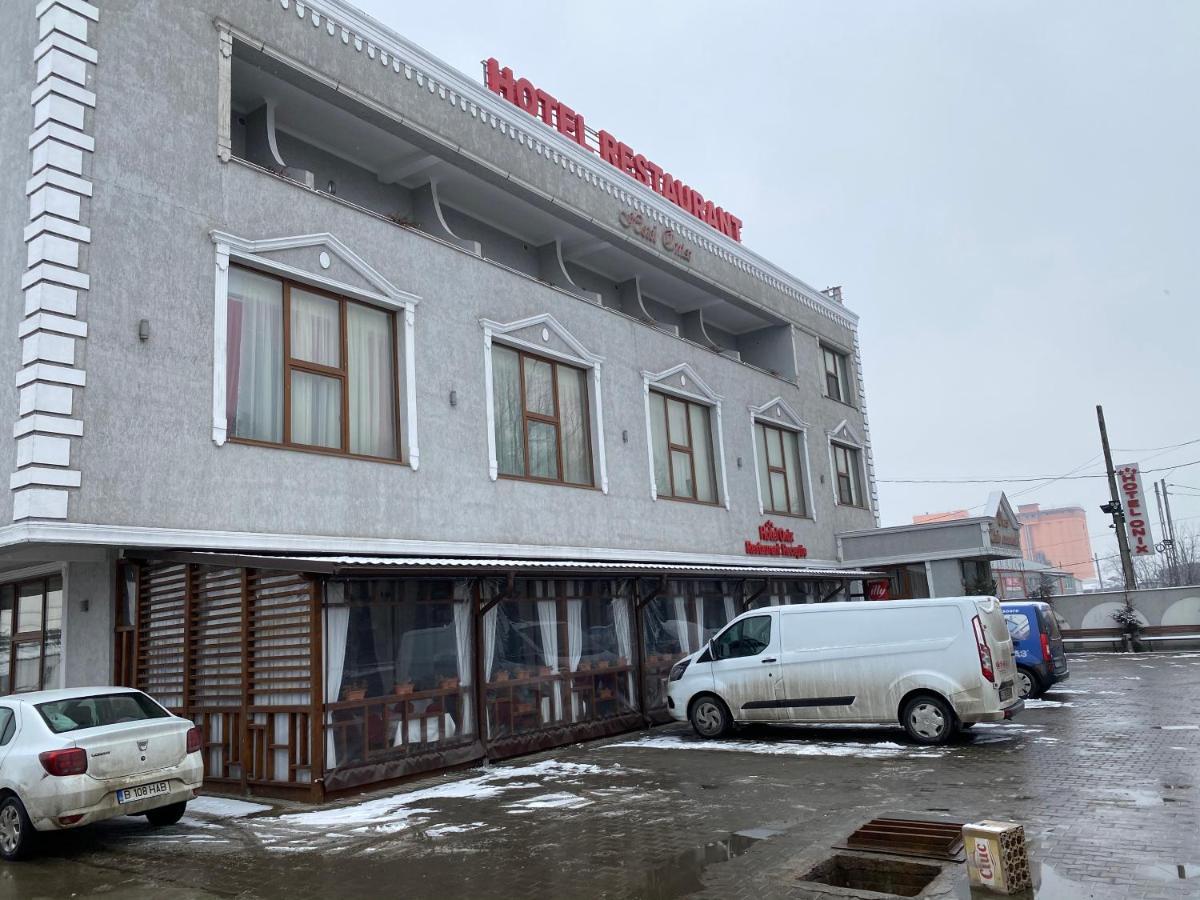Hotel Onix Роман Экстерьер фото